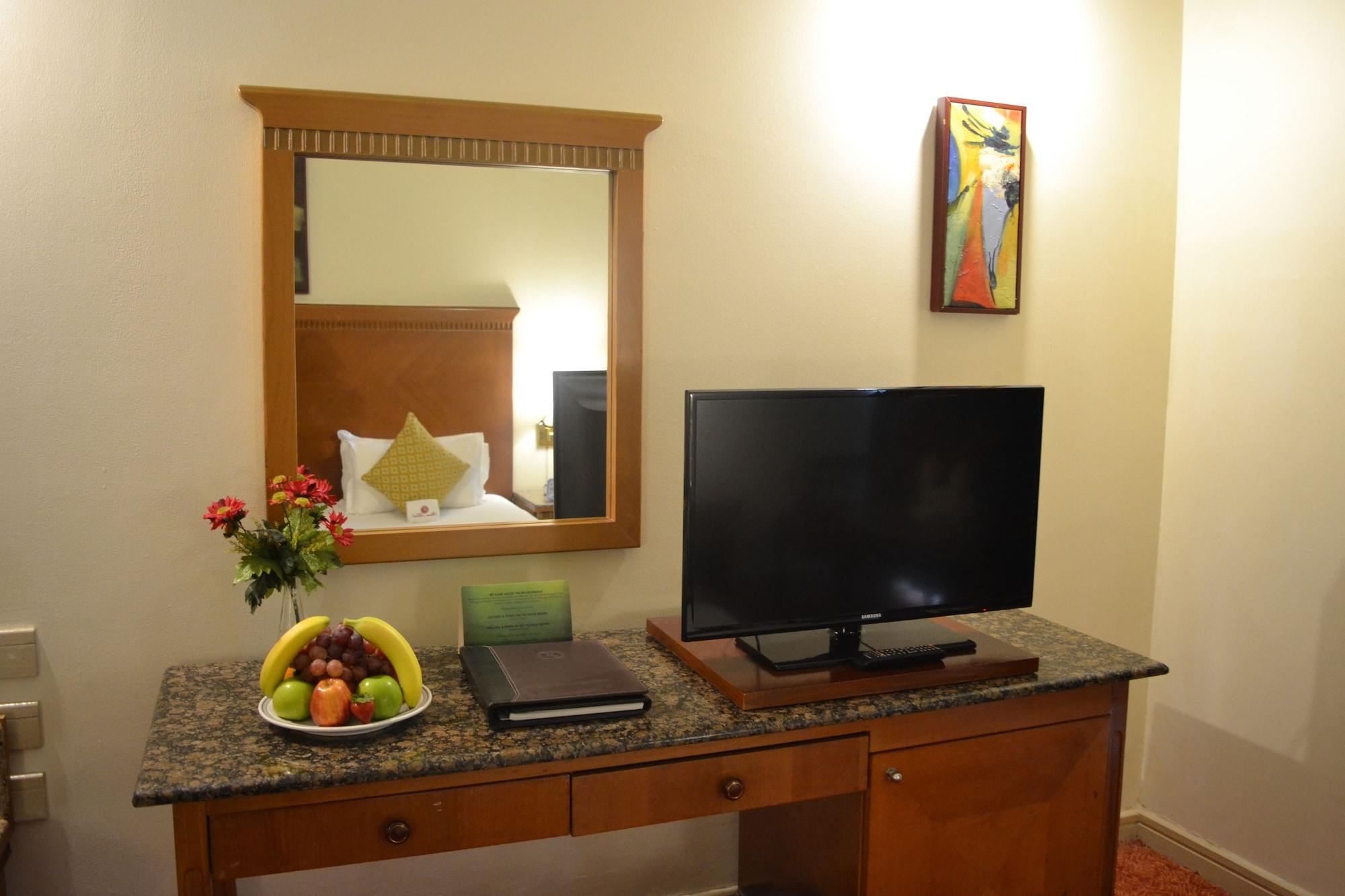 Ramee Guestline Hotel Dubai Eksteriør billede