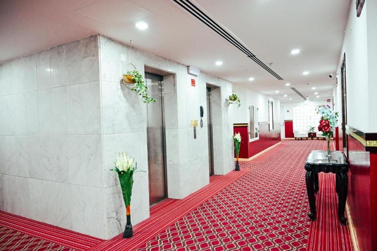 Ramee Guestline Hotel Dubai Eksteriør billede