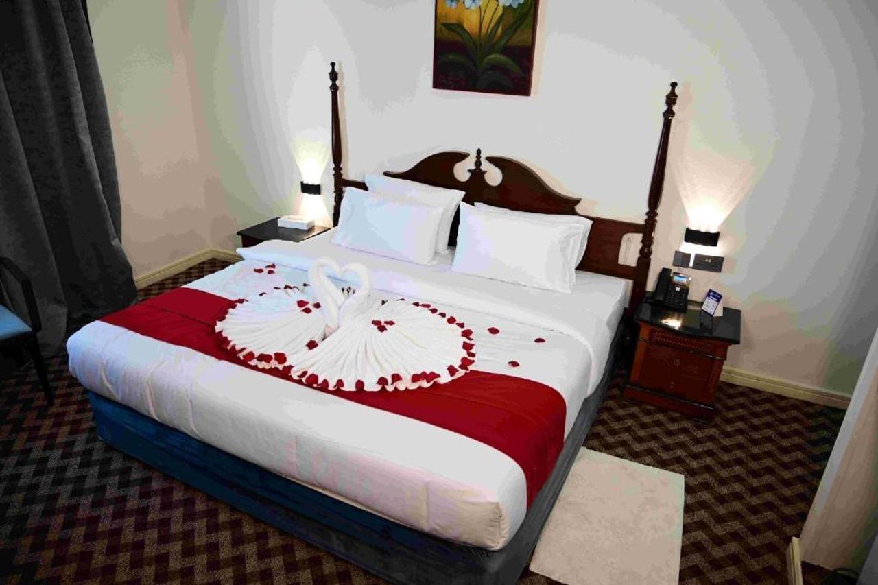 Ramee Guestline Hotel Dubai Eksteriør billede